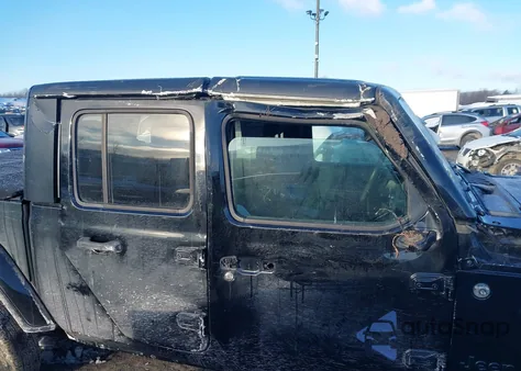 2021 Jeep Gladiator Sport S 4X4 z USA, uszkodzony, nr VIN 1C6HJTAG3ML508469